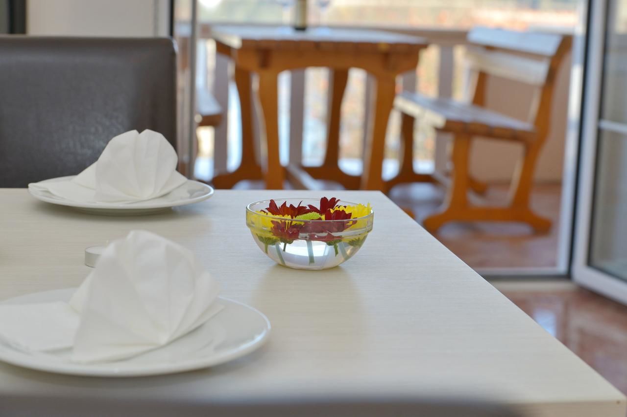 Апартаменты Apartments and Studios Jokić Тиват-25