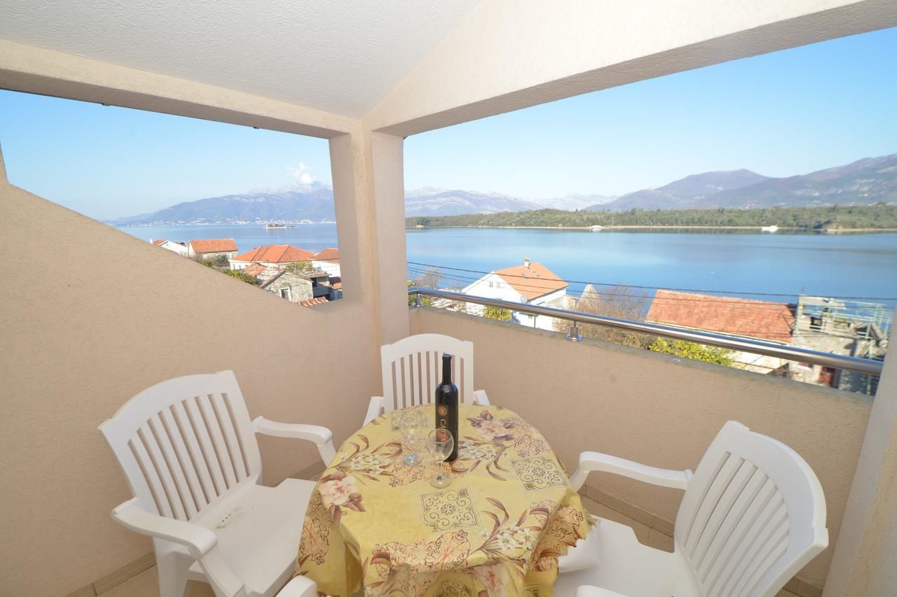 Апартаменты Apartments and Studios Jokić Тиват-42