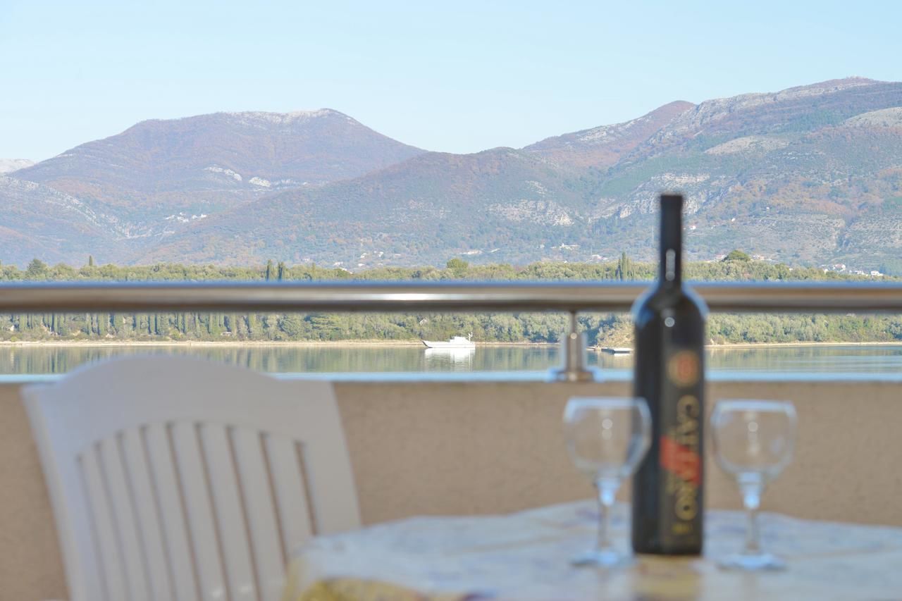 Апартаменты Apartments and Studios Jokić Тиват-8