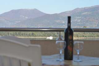 Апартаменты Apartments and Studios Jokić Тиват Апартаменты-студио с балконом и видом на море-10