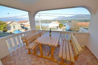 Апартаменты Apartments and Studios Jokić Тиват Апартаменты с 1 спальней и балконом с видом на море-14